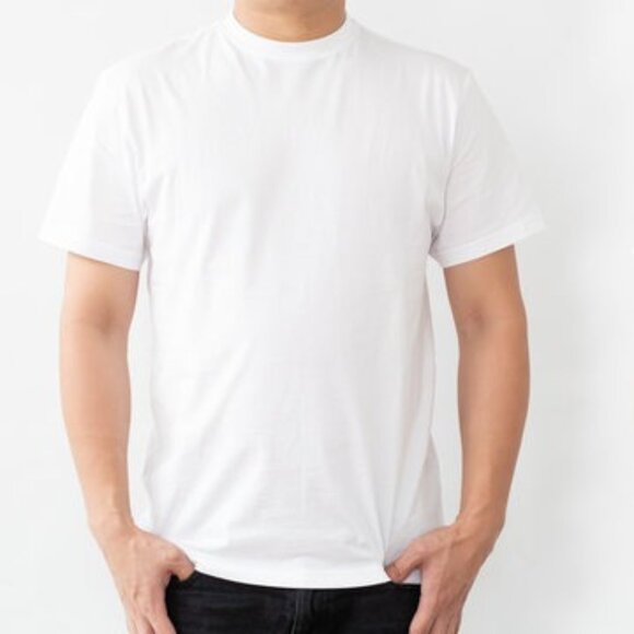 Grapphic Christmas Tree Shirt, Retro Christmas Tee, Cute Christmas Gift - Picture 3 of 4